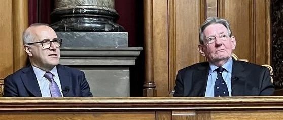 F1977 EF8 16 DC 412 D AEAB 71 B9 BD03 B82 E 4 5005 c